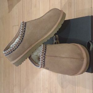 Ugg Tasman Slipper